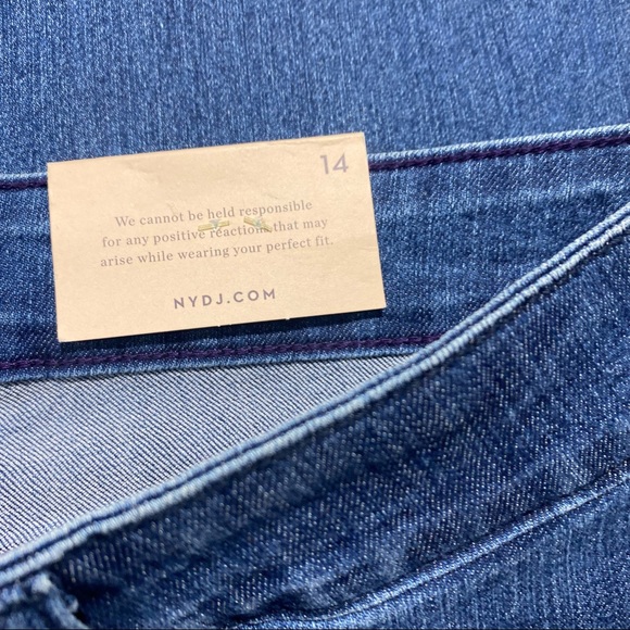NYDJ Marilyn Straight Lift & Tuck Technology Raw Hem High Rise Jeans NWT Size 14 - Picture 11 of 16